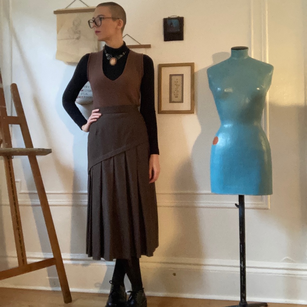 Meet your Posher, Yelle